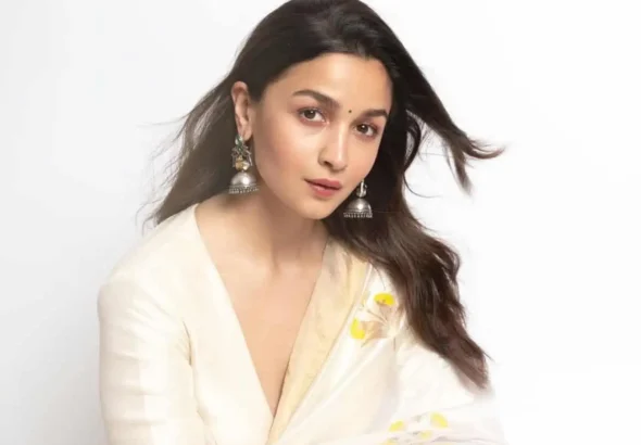 ₹77 लाख की Bollywood Betrayal! Alia Bhatt की PA Vedika Shetty की गिरफ़्तारी ने मचाई सनसनी