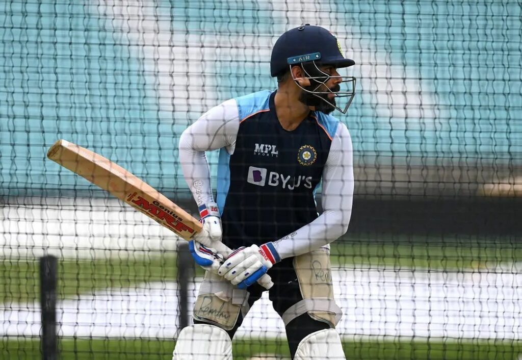 Virat Kolhi practicing for comeback